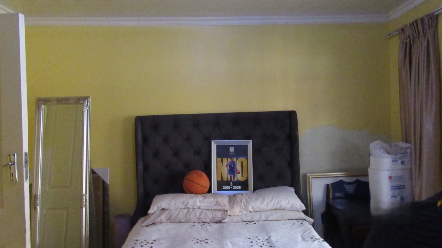 4 Bedroom Property for Sale in Montevideo Western Cape